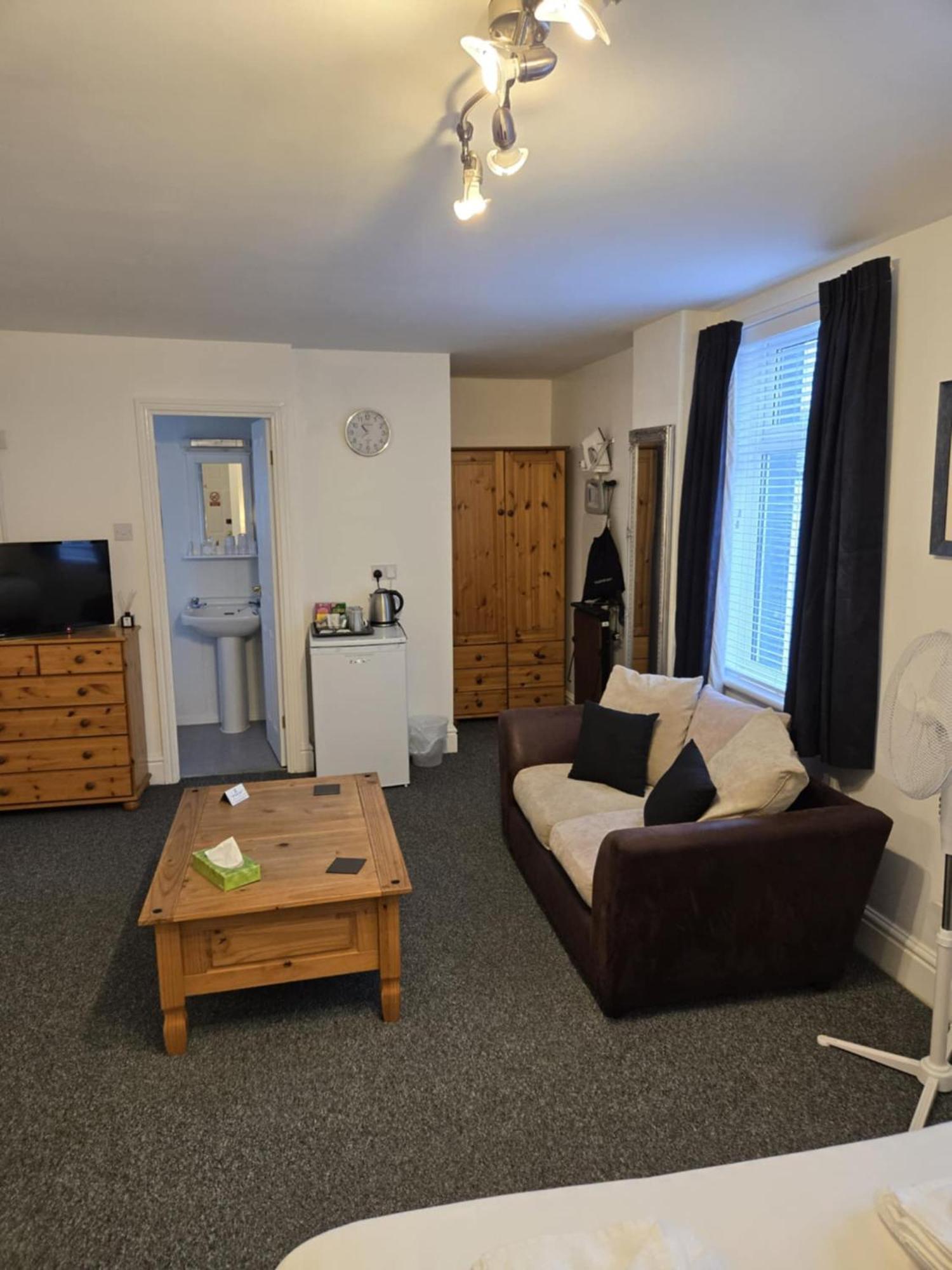 Q - Accommodation Blackpool Exterior foto